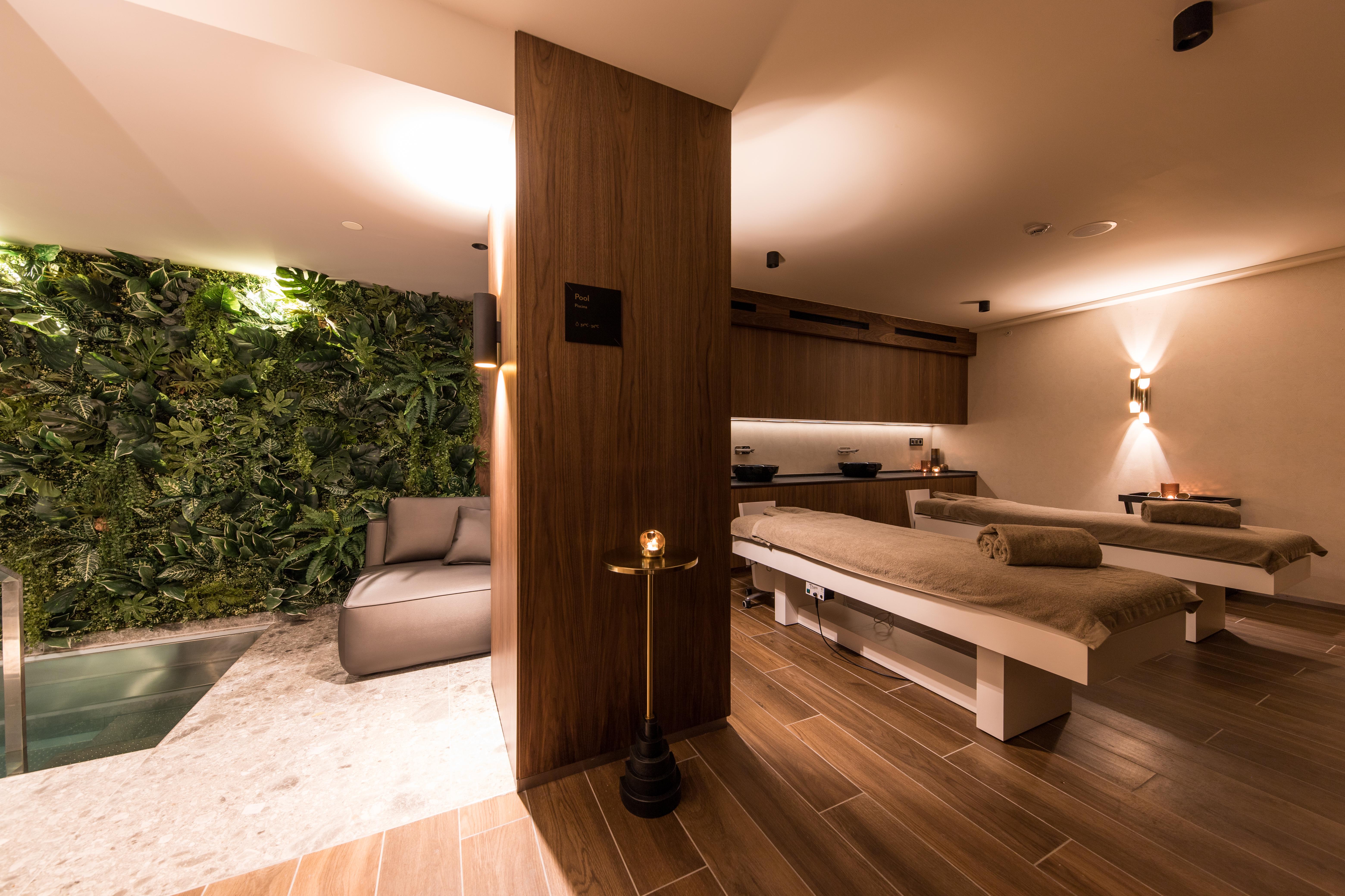 Hotel Grand Hyatt Barcelona Exteriér fotografie The Spa at The Ivy Collection